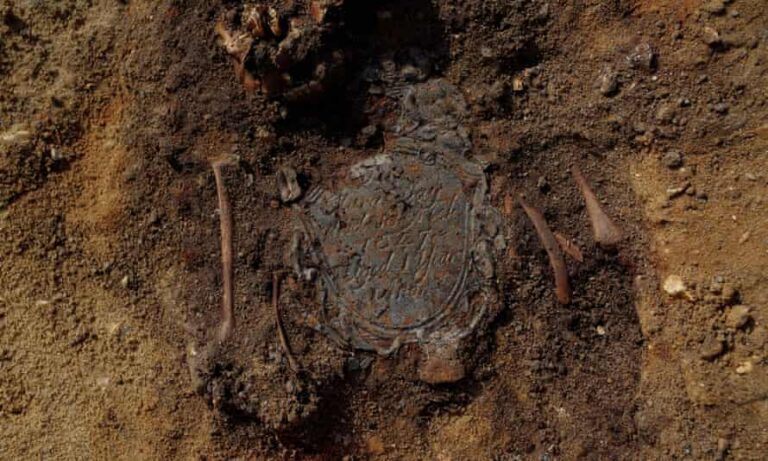 Archaeologists Discovered Skeletons In London Dig Reveal Noxious Environs