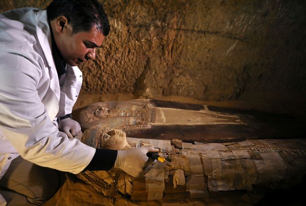 Archaeologists Find the 4,500-year-old Double Tomb in Discovery Whole World is Watching