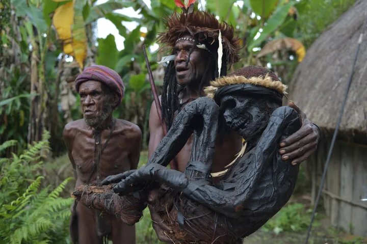 The Papuan Tribe Cares For a 250-year-old Mummy To preserve Ancient Rite