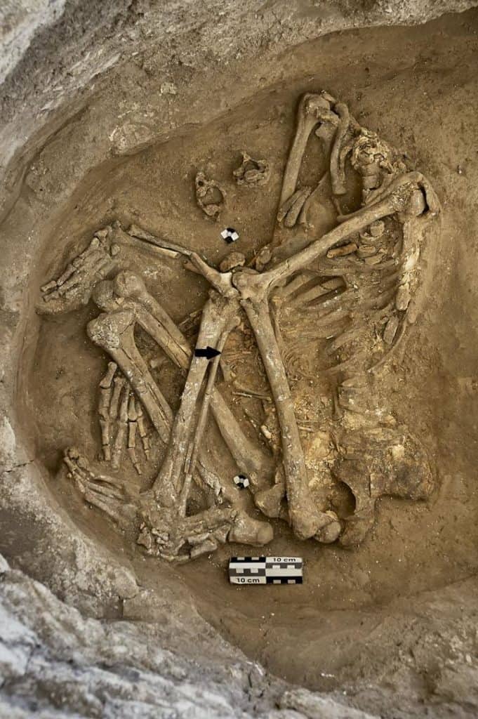 Mystery 13,500-Year-Old Tomb With Headless, Squatting Young Woman Discovered in China