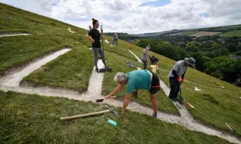 Researchers Make Cerne Abbas Giant Origin