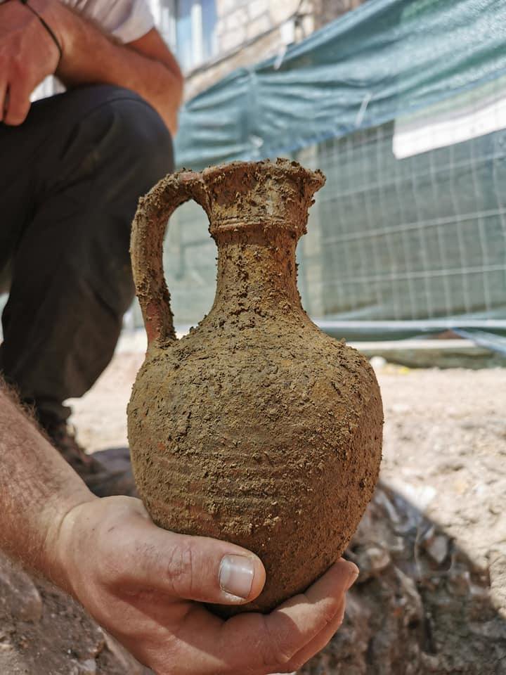 Ancient Necropolis Discovered in 17th-Century Croatian Palace’s Garden