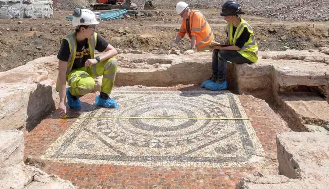 Astonishing Roman Mausoleum Unearthed in London - Archaeology Worlds