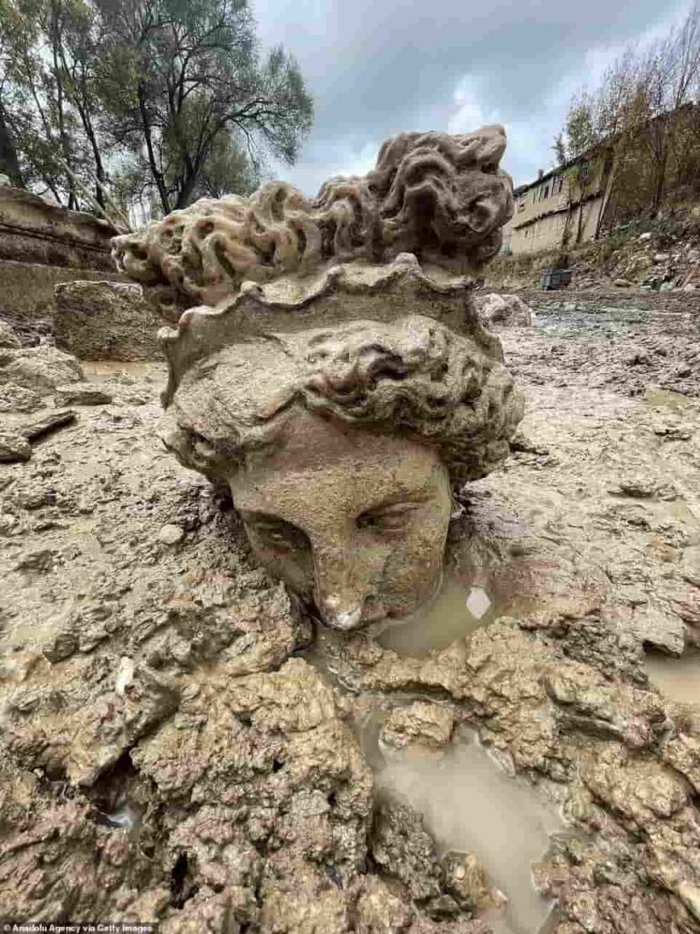 Statues of Greek Gods Uncovered in the Ancient City of Aizanoi in Turkey