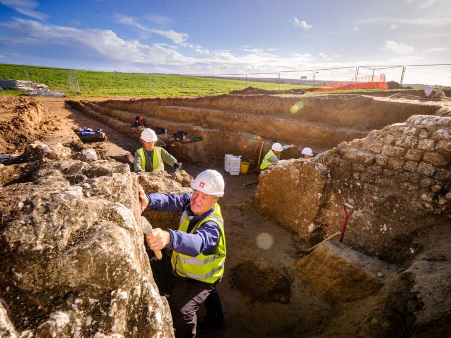 Holding Cell for Gladiators, Doomed Prisoners Found at Roman Amphitheater in England