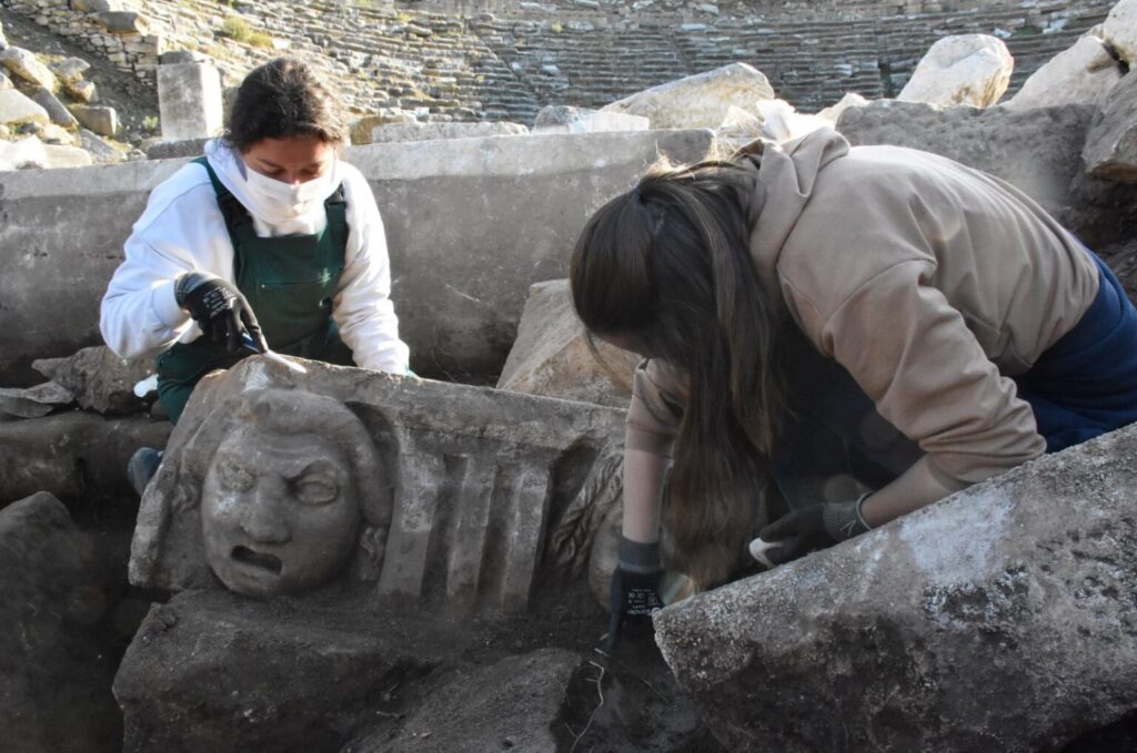 Old Mythological Masks Unearthed in Turkey’s Muğla