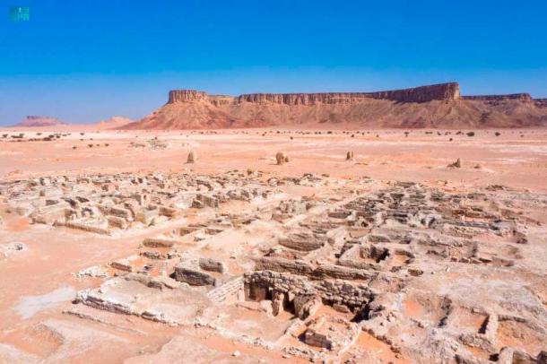 Neolithic Temple Unearthed at Saudi Port Town Al-Faw