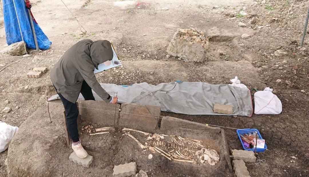 Human Skeletons and Relics Discovered in Pingtung, Taiwan