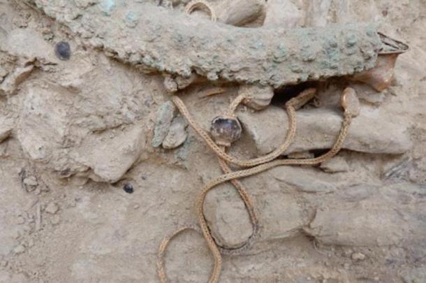 3,500-Year-Old Warrior's Grave Discovered in Greece