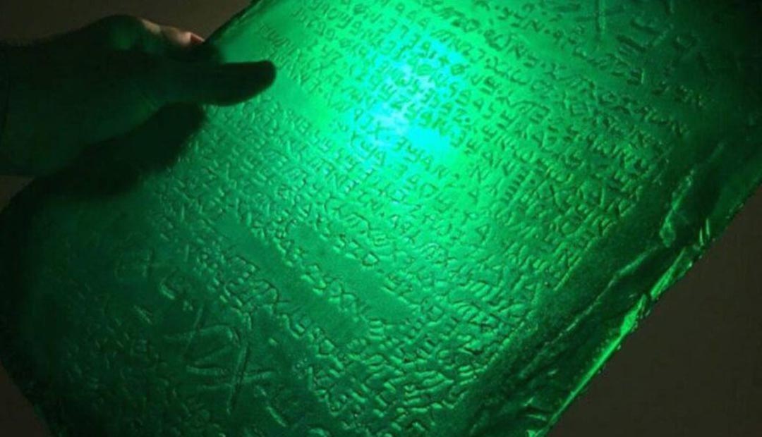 Legendary Emerald Tablet and its Secrets of the Universe