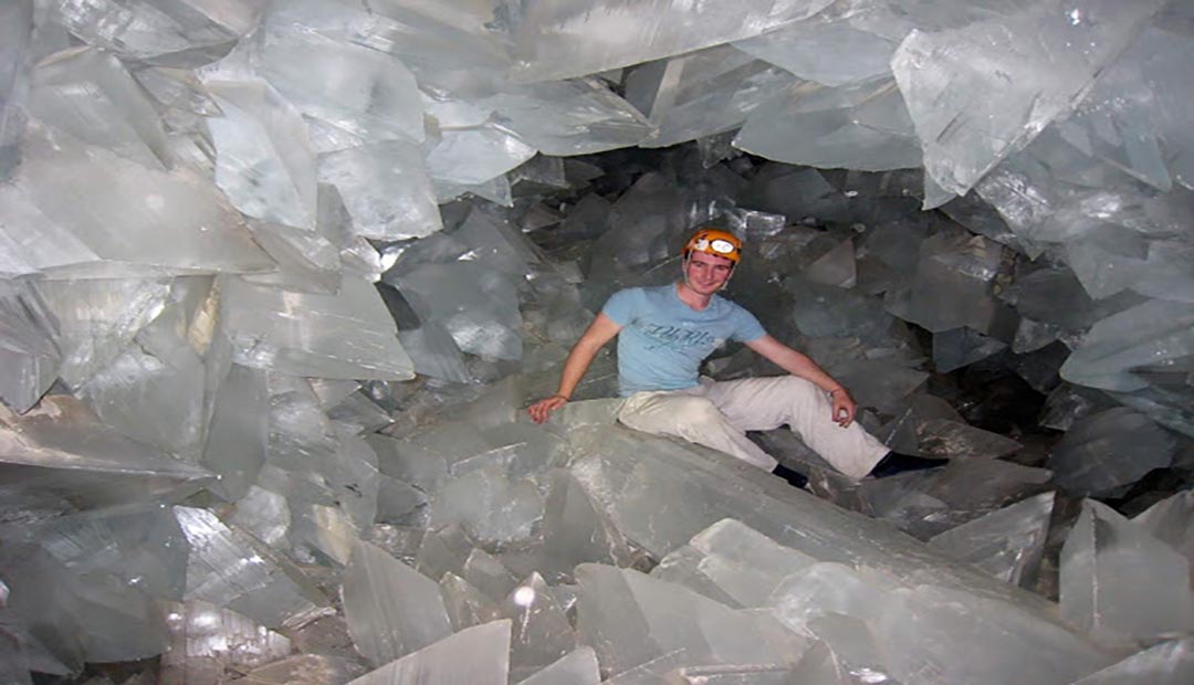 The Mystery of the Giant Crystals