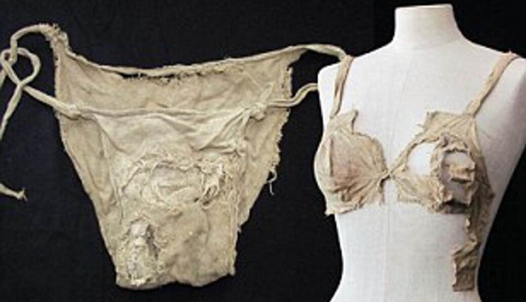 600-year-old Medieval Lingerie Set Unearthed in Austrian Castle