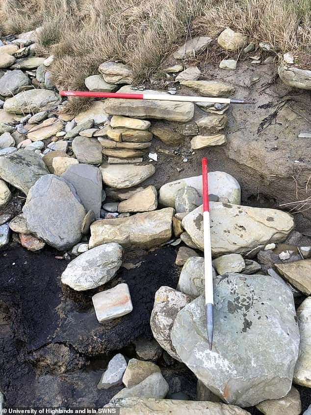 Erosion Uncovers Potential Neolithic Village Site in Orkney, Scotland