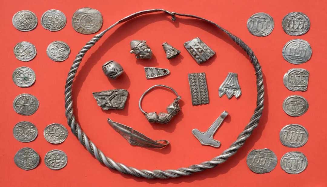 1,000-Year-Old Viking Treasure Hoard Connected to King Harald Bluetooth Unearthed in Denmark