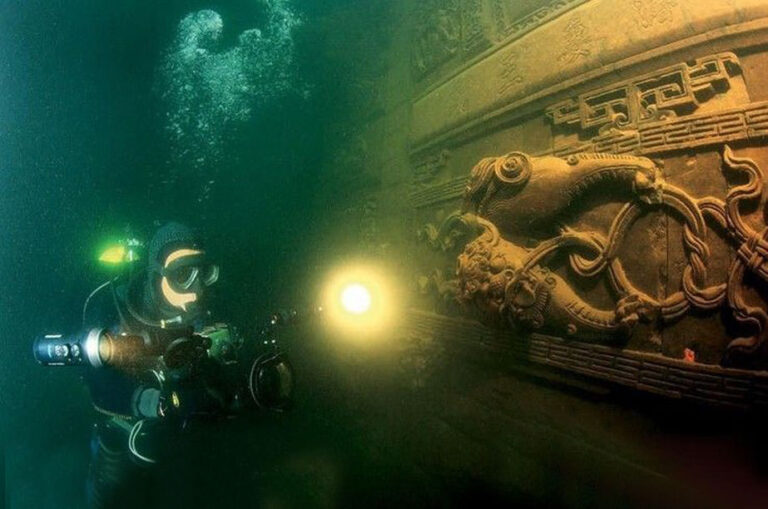 China’s Atlantis: Ancient Underwater City Shi Cheng Beneath Qiandao Lake Revealed