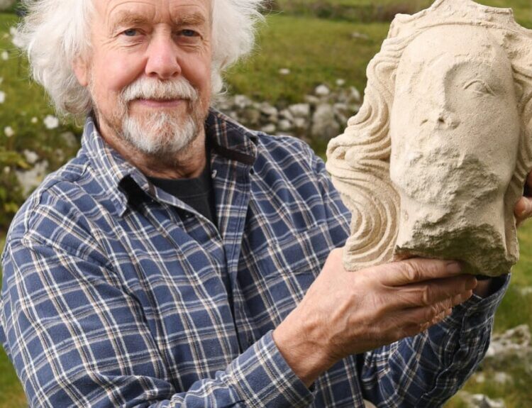 Potential Royal Statue Fragment Unearthed at Shaftesbury Abbey in England