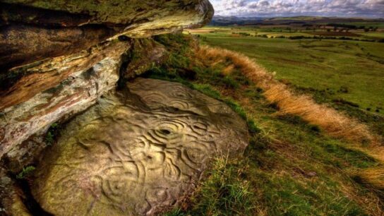 Britain’s Hidden Stone Age Rock Art Discovered in Northern England