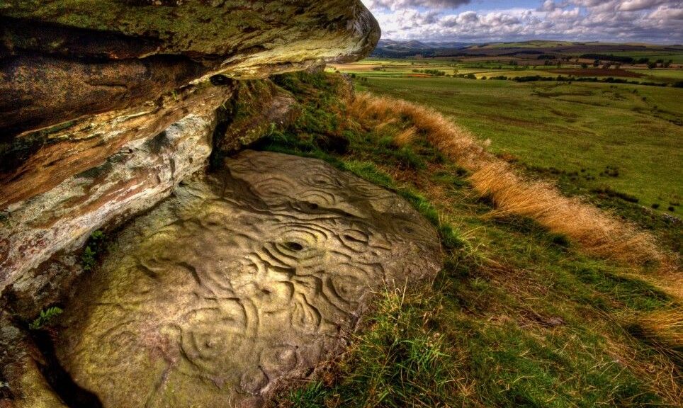 Britain’s Hidden Stone Age Rock Art Discovered in Northern England